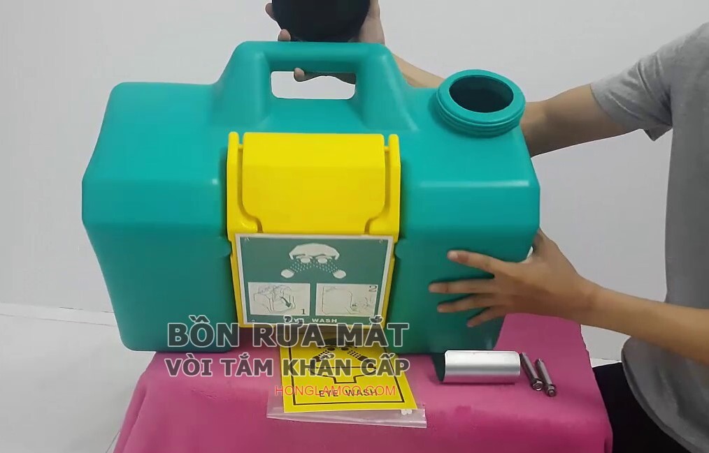 Bồn rửa mắt khẩn cấp HAWS 7501